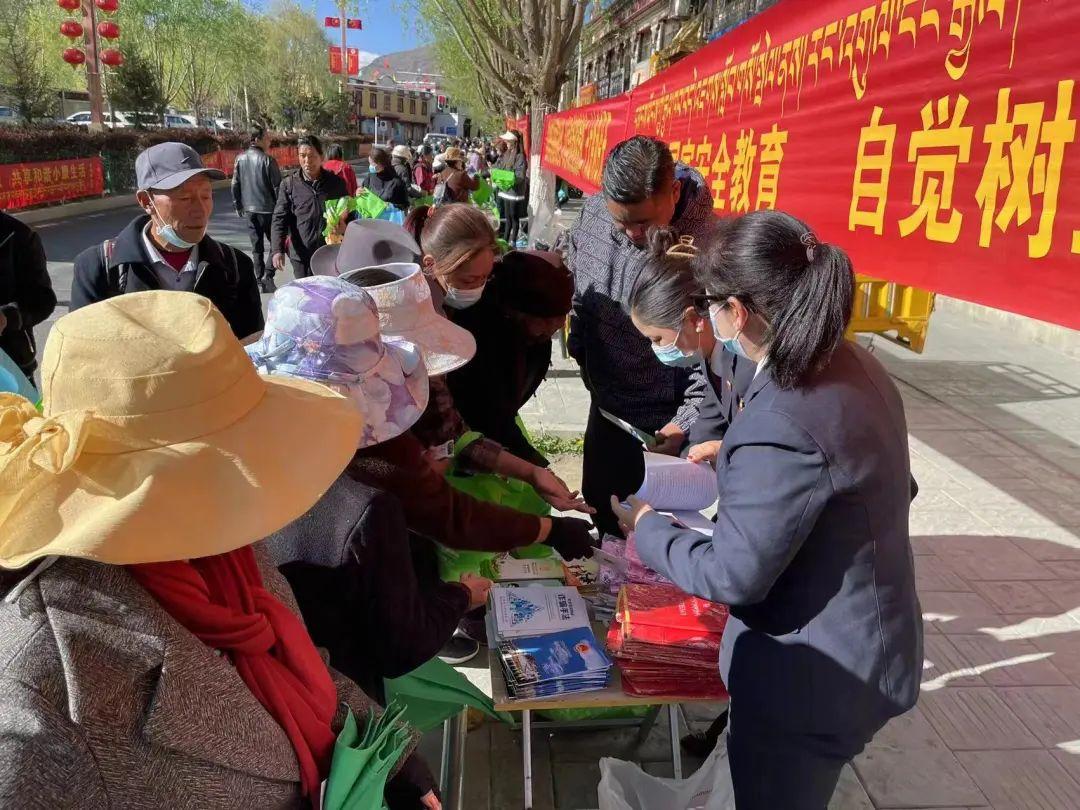 奥门一肖一码一中一,警惕虚假宣传、全面解答、实时解答解释落实